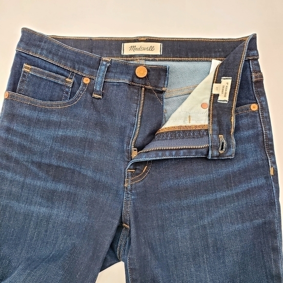 Madewell 9" Mid-Rise Skinny Jeans in Larkspur Wash - Picture 7 of 10